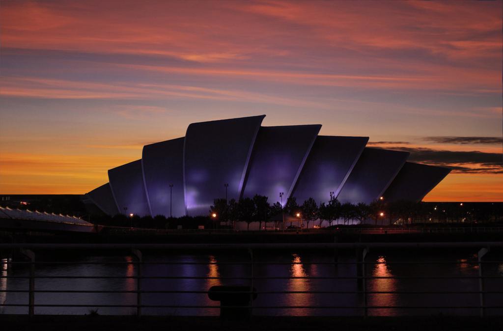 River Heights Glasgow Bagian luar foto