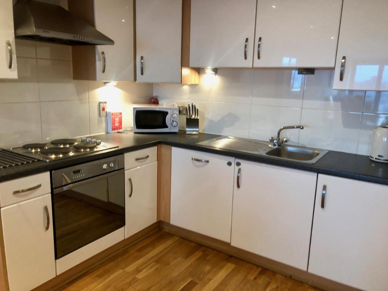 River Heights Glasgow Bagian luar foto
